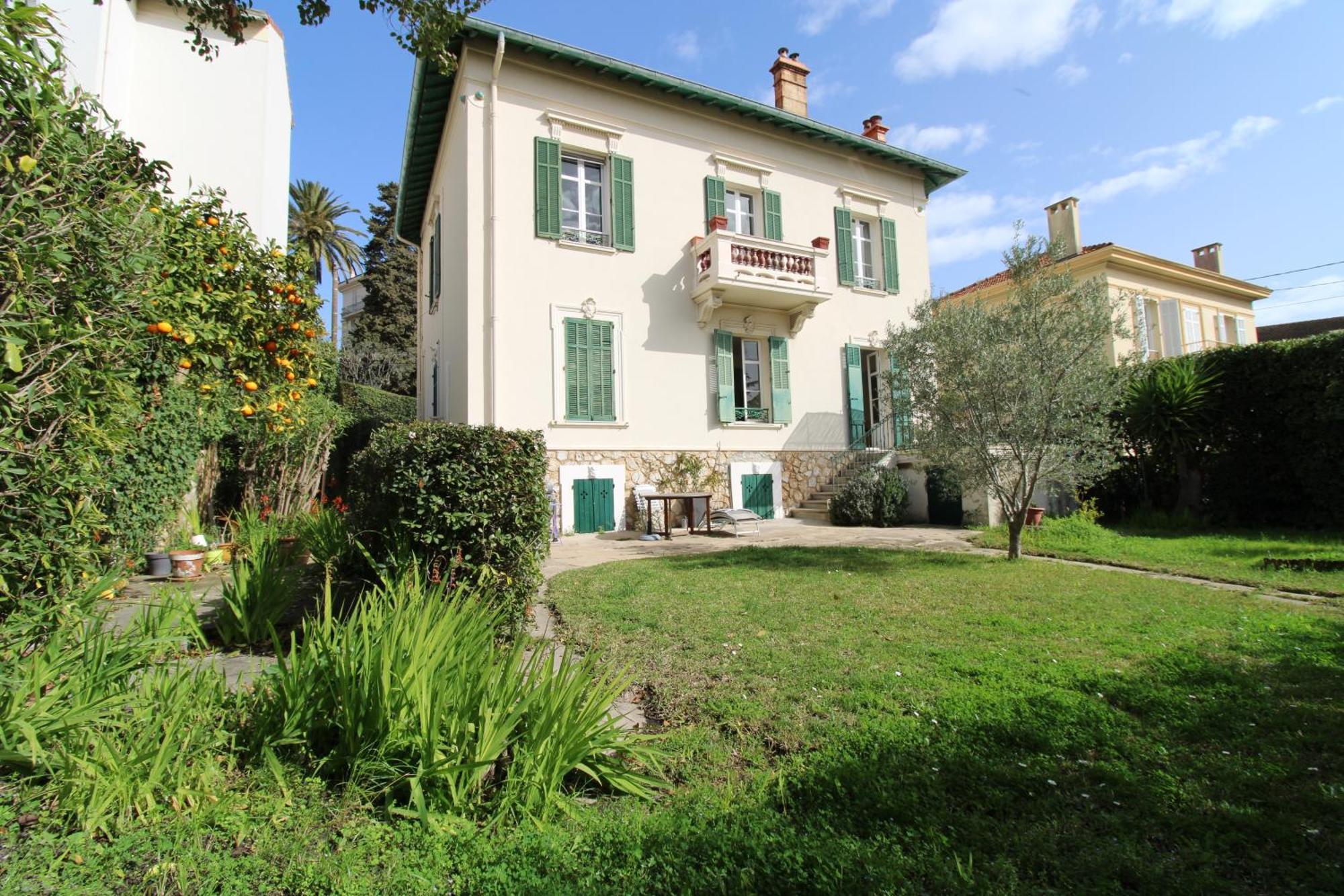 Villa Cottage Reine, Rc Jardin Канны Экстерьер фото