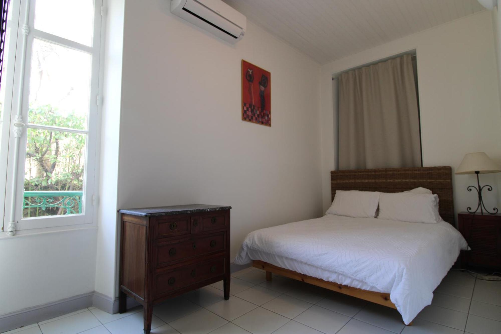 Villa Cottage Reine, Rc Jardin Канны Экстерьер фото