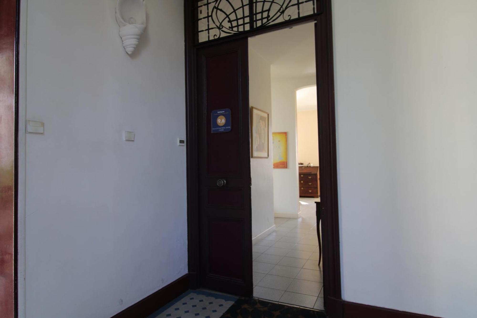 Villa Cottage Reine, Rc Jardin Канны Экстерьер фото